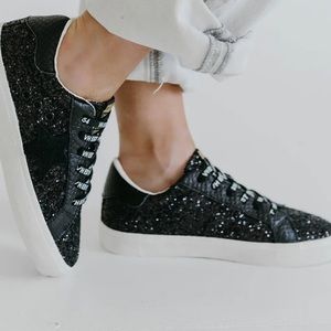 Vintage Havana Bani Black Sparkle Sneakers Size 8